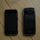 Illustration for article titled Sizemodo: LG Voyager vs Apple iPhone